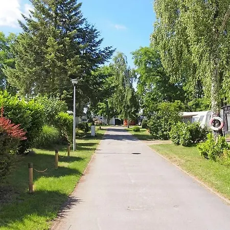Campsite American Camping Im Us-wohnwagen Brandenburg (Brandenburg an der Havel)