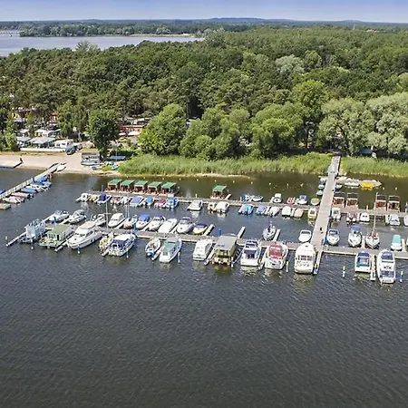 American Camping Im Us-wohnwagen Brandenburg (Brandenburg an der Havel)