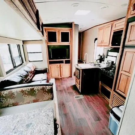 American Camping Im Us-wohnwagen *