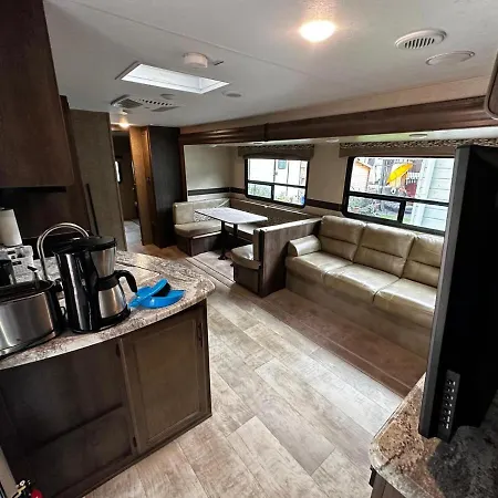 Campsite American Camping Im Us-wohnwagen *