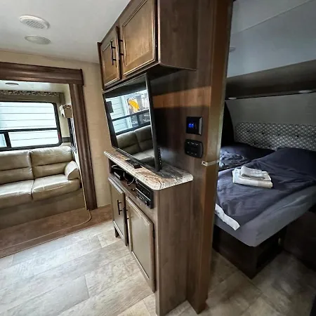 American Camping Im Us-wohnwagen