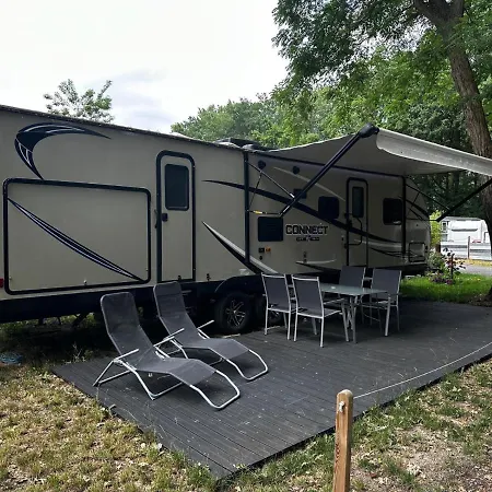 American Camping Im Us-wohnwagen Camping *