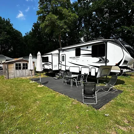 Campsite American Camping Im Us-wohnwagen *